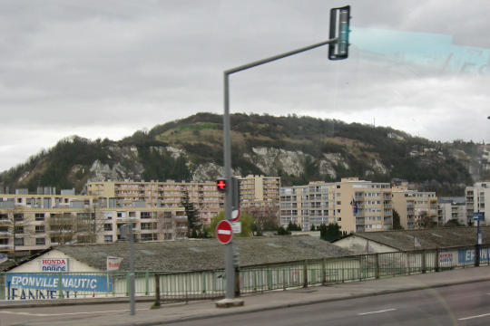 Vie of cliffs while leaving Rouen